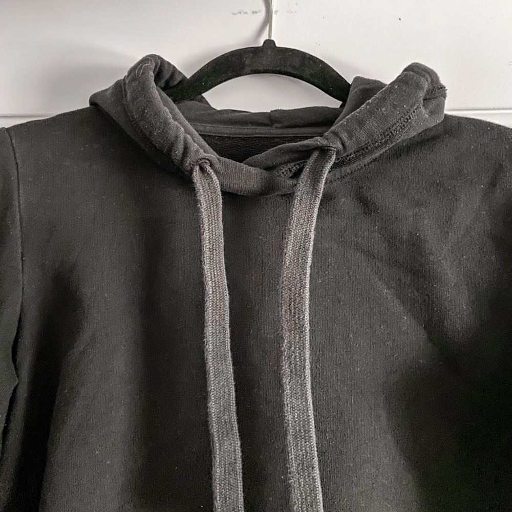 cropped hoodie!
